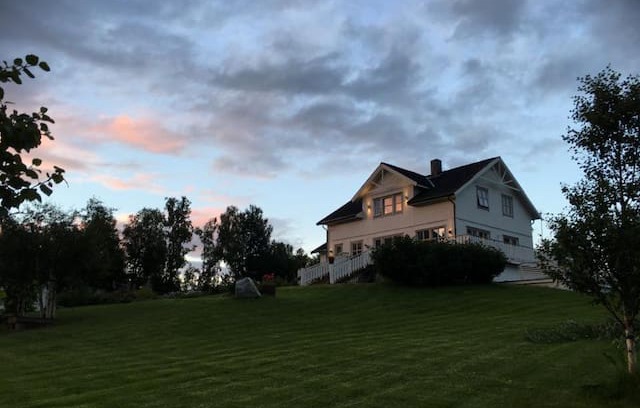 Kvalvik House | Heimstad Lodge