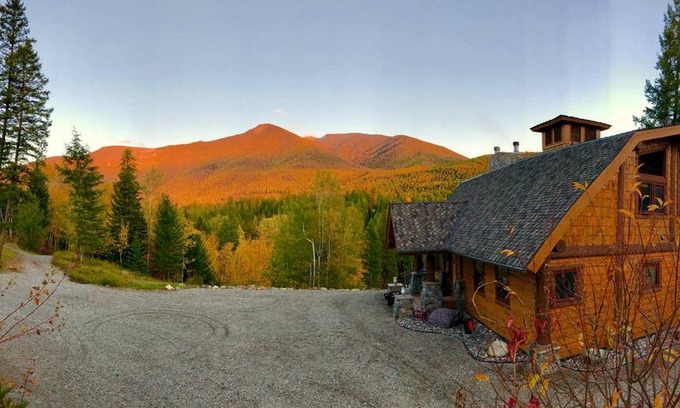 Eureka House | Relics Retreat ~ A Montana Spa~Recreation Vacation