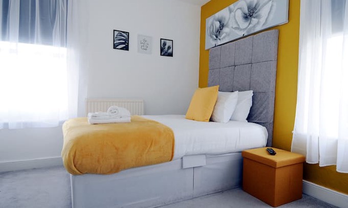 South Cliff Hotel | Marine Residence By DJ Suites