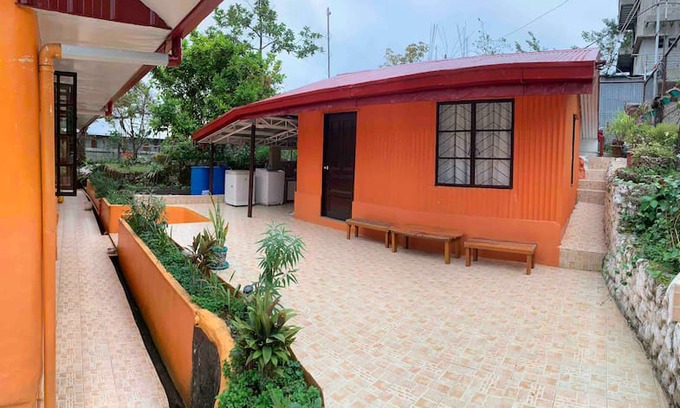 La Trinidad House | La Trinidad Hikers Nook (Cozy Nook in the Hill)