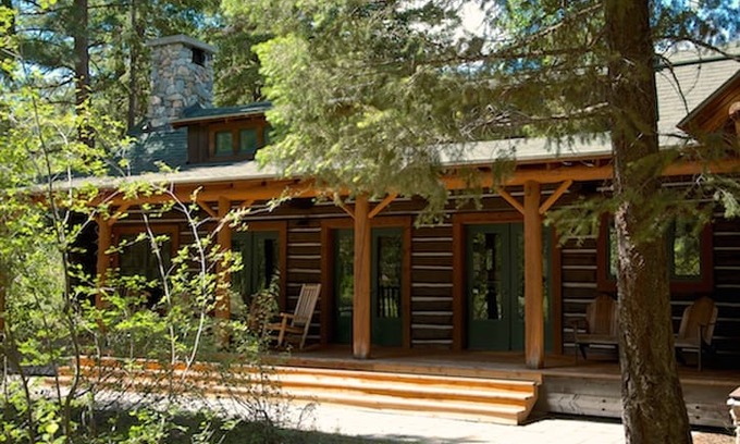 Mazama House | Rainbow Lodge-Lake View in Mazama!