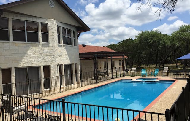 Canyon Lake House | Mountain Oaks Retreat. Private 20 acres. Pool/Spa