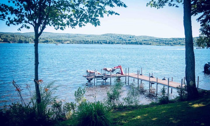 Saint-Hermenegilde Villa | Chalet de L'Érablière du Lac Wallace