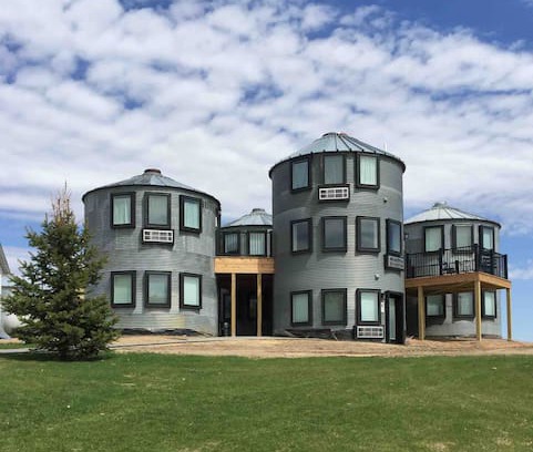 Alexandria House | Grain Bin Luxury on Environmental Lake #5