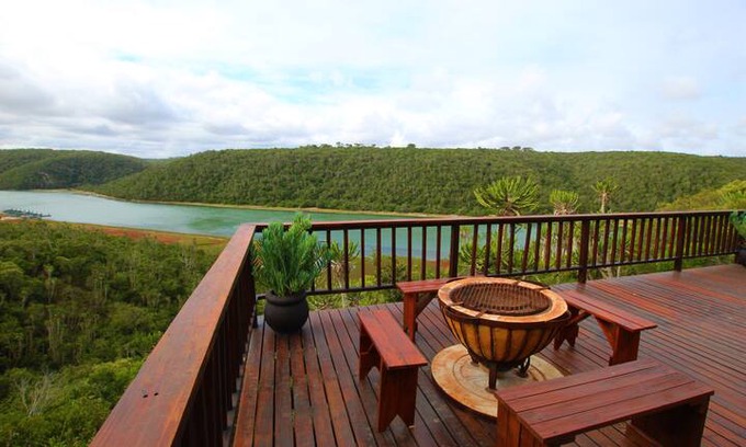 Bushman's River Mouth House | CANELA: Bespoke Safari River View