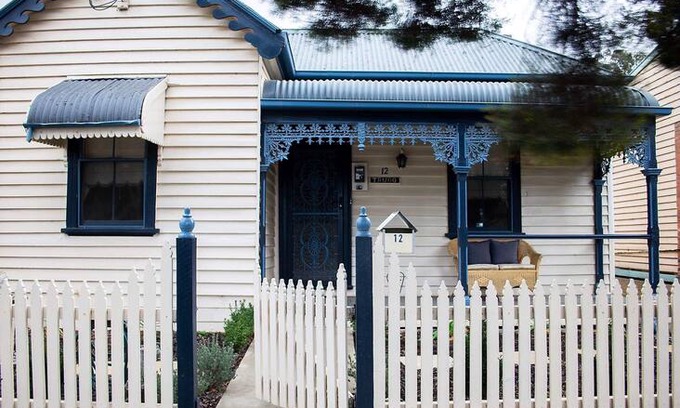 Quarry Hill Cabin | Period cottage - Our little cottage called ‘TRURO’