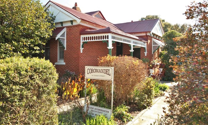 Corowa House | Coromandel Holiday Accommodation