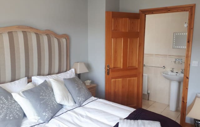 Manorhamilton House | New to market July'20!!Manorhamilton staycation!