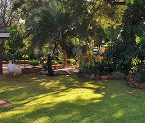 Kwekwe Bed & Breakfast | Beverly Hills lodges