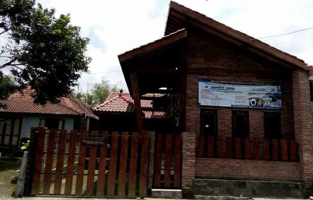 Pakem House | Omah Lor guest house