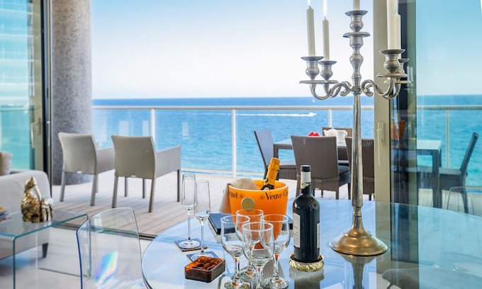 Sliema Apartment | Sea Front Luxury Apartment in Sliema Tigne Point