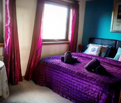 Dunvegan House | Standfast - Kingsize ensuite room