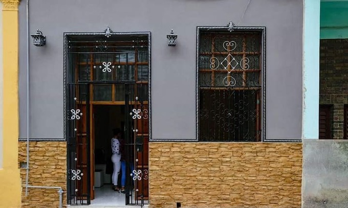 Centro Havana House | Hostal linda Habana, a 4 calles del malecón