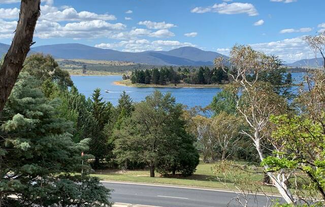 Jindabyne House | Schloss Adler