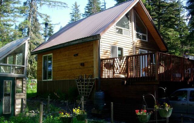 Bear Creek Cabin | Cozy Camelot Cabin