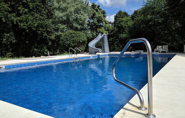 Roseland House | South Bend Carriage House 1 Mile from Notre Dame