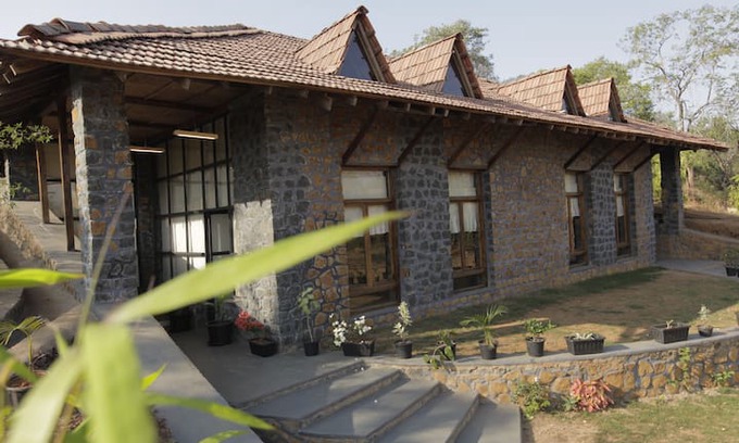 Khodala Other | 130, awata # 2 Yellow Stone Cottage (4-8 Guests)