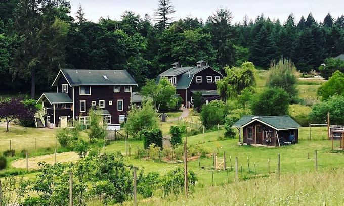 Corvallis Apartment | Renovated Barn, Minutes from Town!