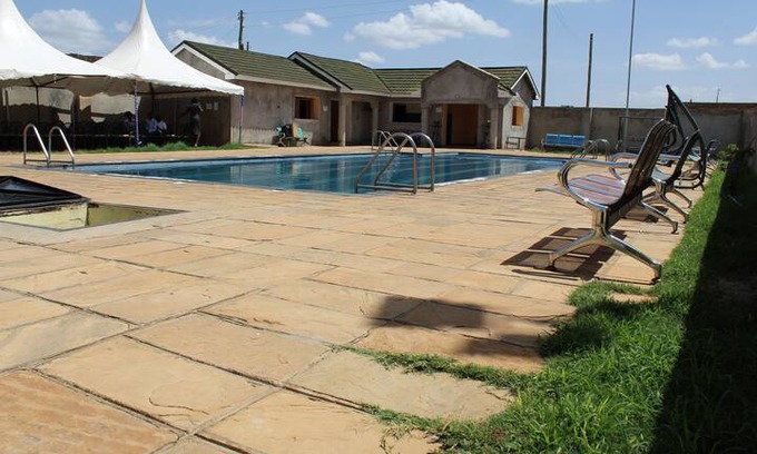 Baringo Hotel | EMINING KIBELION