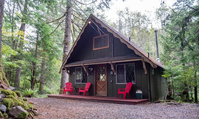 Ashford Cabin | The Backwoods Cabin