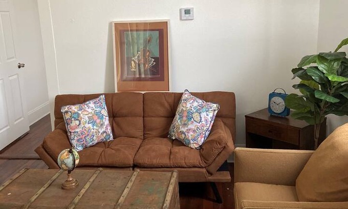 Seventh Ward House | Magnolia Suite @ Maison de les Bon Temps