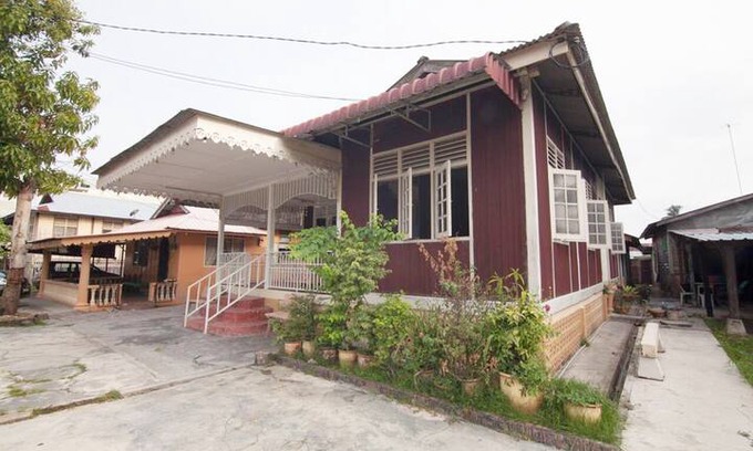 Taman Sri Emas House | KAK BONE HOMESTAY, MUAR JOHOR