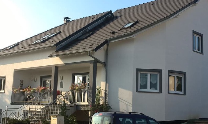 Oeting Apartment | L'Alhambra-Spacieux-confortable et calme