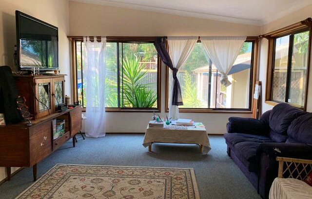 Budgewoi Cabin | Budgewoi - Relax on a Budget 😊