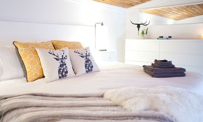 Roberts Creek Apartment | The BeachSide Loft Roberts Creek