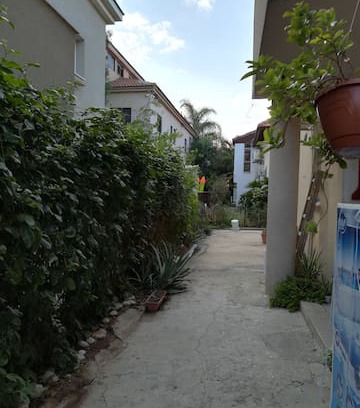 Kfar Habad Apartment | A Small Place in Kfar Chabad