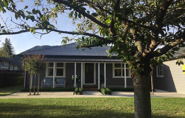 Hanmer Springs Cabin | COTTAGE on HARROGATE brand new, centrally located.