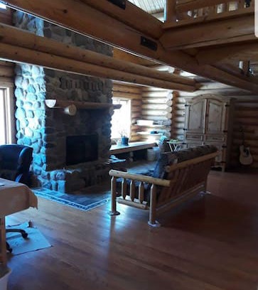 Bone Lake Cabin | Limitless Ranch, horses and highlands