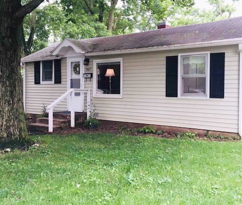 Noblesville House | The Little House In Noblesville