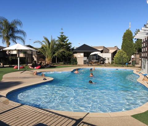 Mooroopna Cabin | shepparton mooroopna cabin park