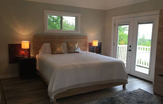 Ashland Apartment | Hargadine House, the Carriage House