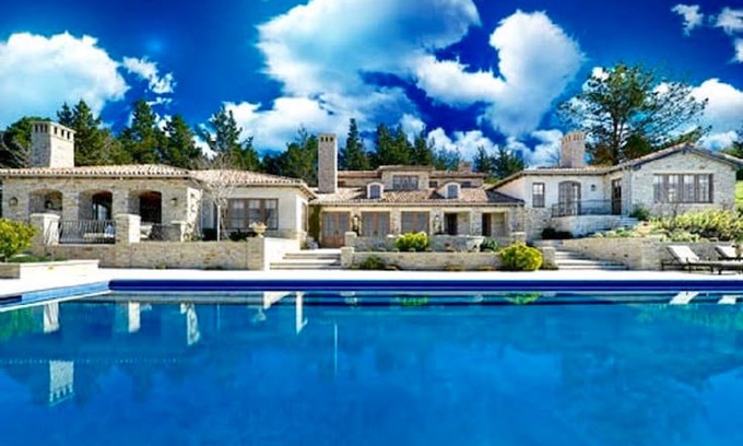 Carmel Villa | Chateau De Renaitre Quintessential Tehama Retreat: LX1