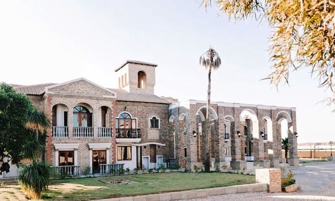 Greater Johannesburg Metropolitan Area Apartment | Self-catering Apartment @ The Hamlet - Ruimsig