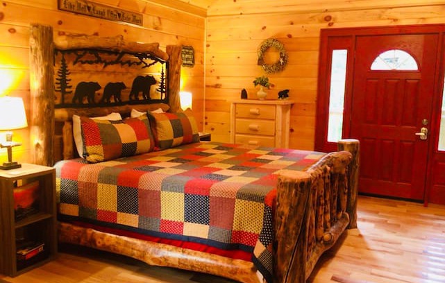 Gatlinburg Cabin | Honeymoon Magic
