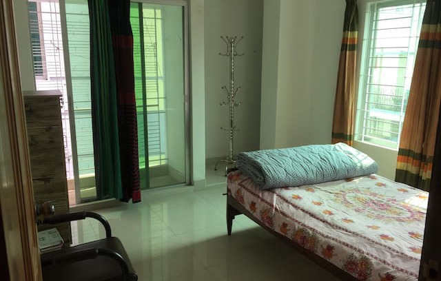 Dhaka Apartment | Private room near Square Hospital, Panthopath