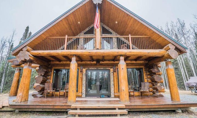 Sterling Cabin | Great Land Lodge Luxury Log Cabin