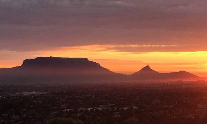 Trawal House | Family Home up on the hills of Plattekloof