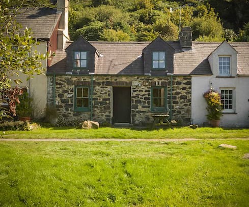Dinas Cross Cabin | Bwthyn Becca - Perfect for a couple