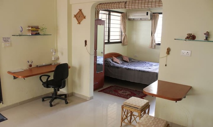 Pashan Bed & Breakfast | A Quiet, Cosy Studio Apartment