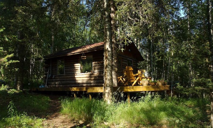 Fairbanks House | Cozy, Quiet, Cripple Creek Cabin