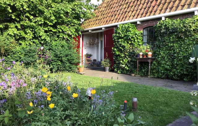 Wergea House | Bijzondere B&B "Het Zevende Leven".