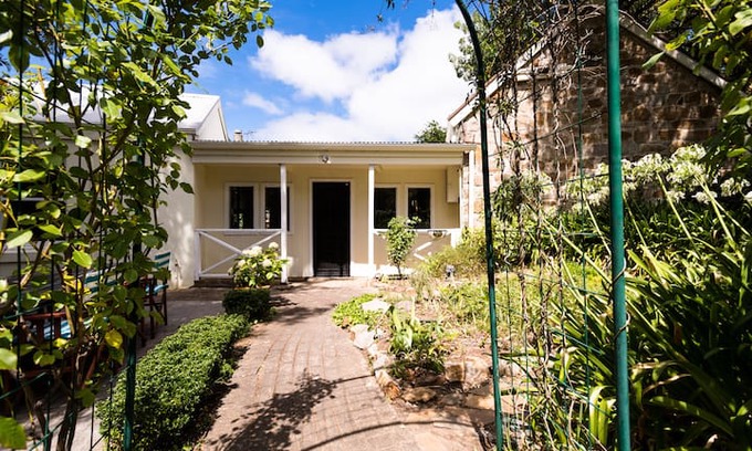 Hahndorf House | Billy's Cottage (whole house, best location)