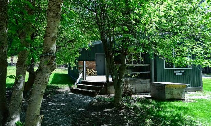 Golden House | Trailview Lodge