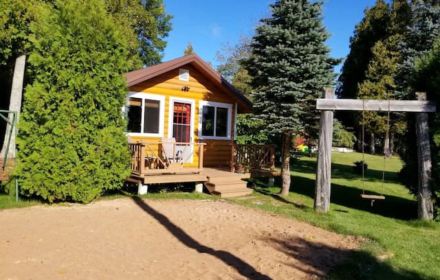 Bark River Cabin | St Michaels in Cedar Dells Lakeside Resort #4