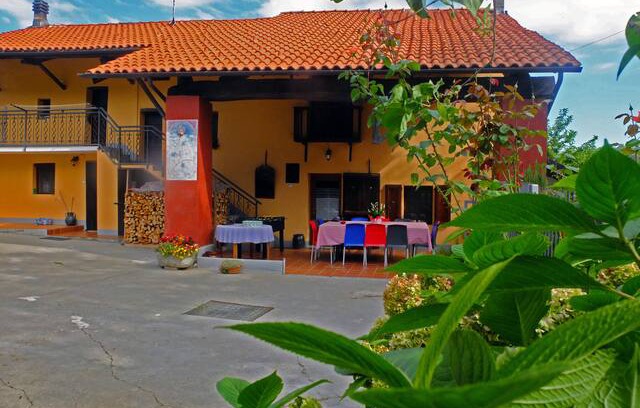 Peveragno House | Alle Fornaci. Appartamento in rustico nel verde