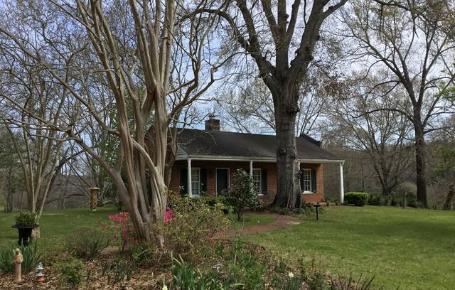 Natchez House | The Guest House at Mount Repose